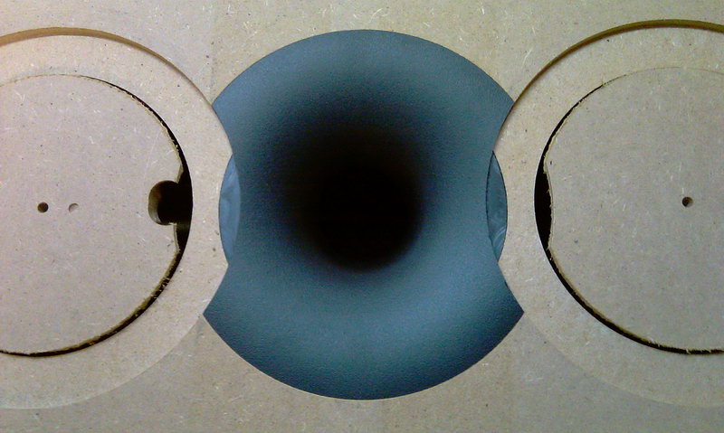 Klicke auf die Grafik für eine vergrößerte Ansicht

Name: image_26874.jpg
Ansichten: 640
Größe: 78,4 KB
ID: 628589