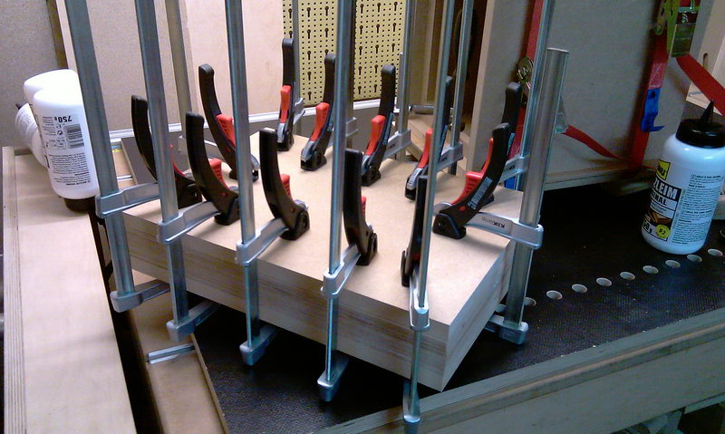 Klicke auf die Grafik für eine vergrößerte Ansicht

Name: image_33406.jpg
Ansichten: 1182
Größe: 99,3 KB
ID: 652418