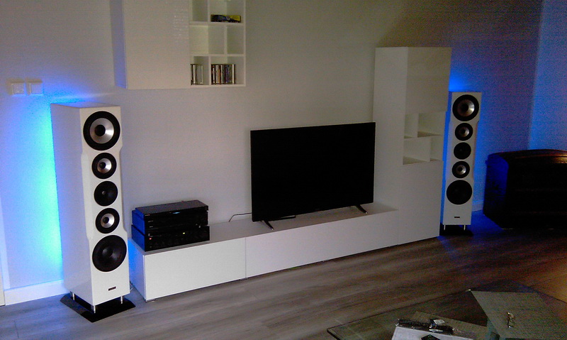 Klicke auf die Grafik für eine vergrößerte Ansicht

Name: image_41613.jpg
Ansichten: 727
Größe: 128,4 KB
ID: 640903