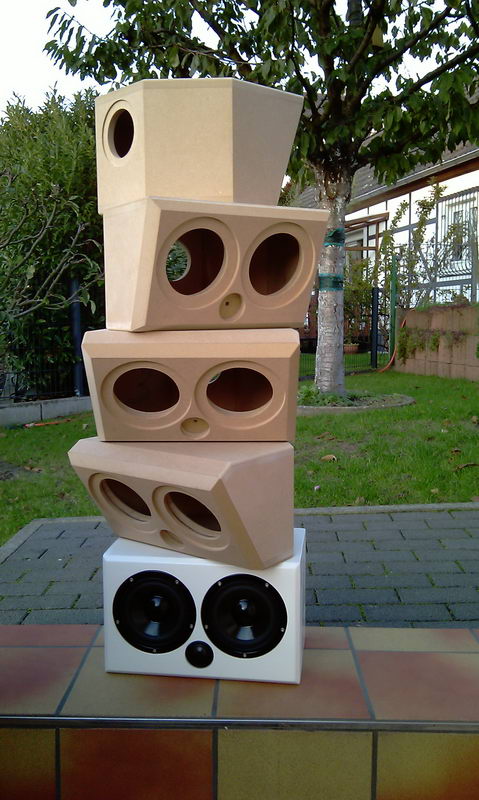 Klicke auf die Grafik für eine vergrößerte Ansicht

Name: image_42350.jpg
Ansichten: 522
Größe: 92,2 KB
ID: 641463