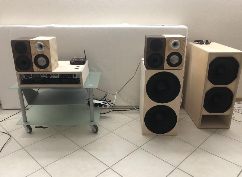 Klicke auf die Grafik für eine vergrößerte Ansicht

Name: IMG_1422.jpg
Ansichten: 453
Größe: 44,1 KB
ID: 692464