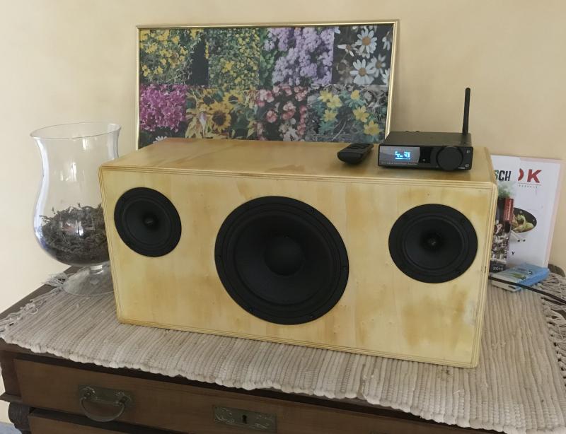 Klicke auf die Grafik für eine vergrößerte Ansicht

Name: IMG_1251 mod.jpg
Ansichten: 451
Größe: 59,0 KB
ID: 689464