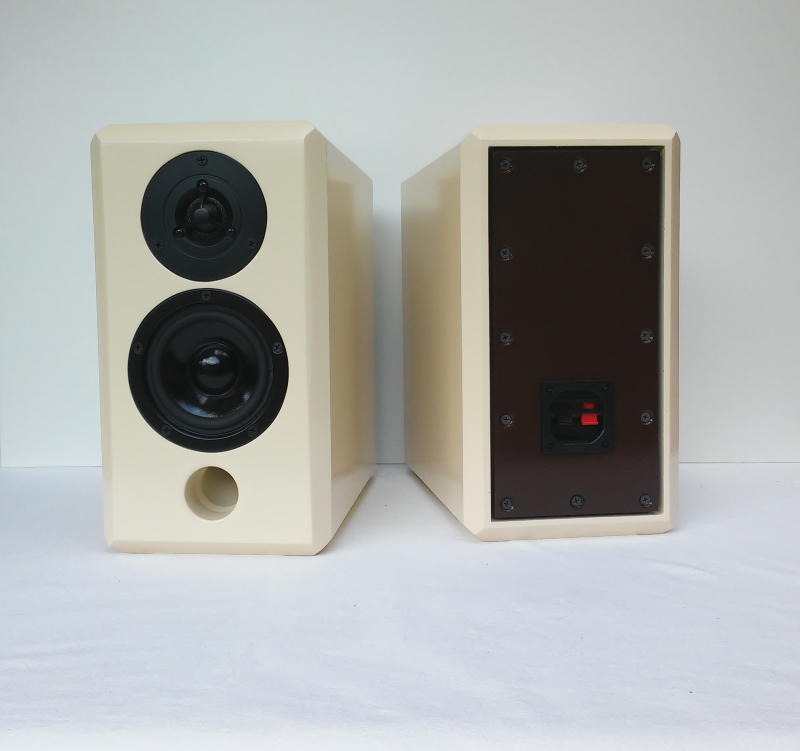 Klicke auf die Grafik für eine vergrößerte Ansicht

Name: Ivory_23.jpg
Ansichten: 719
Größe: 287,6 KB
ID: 695110