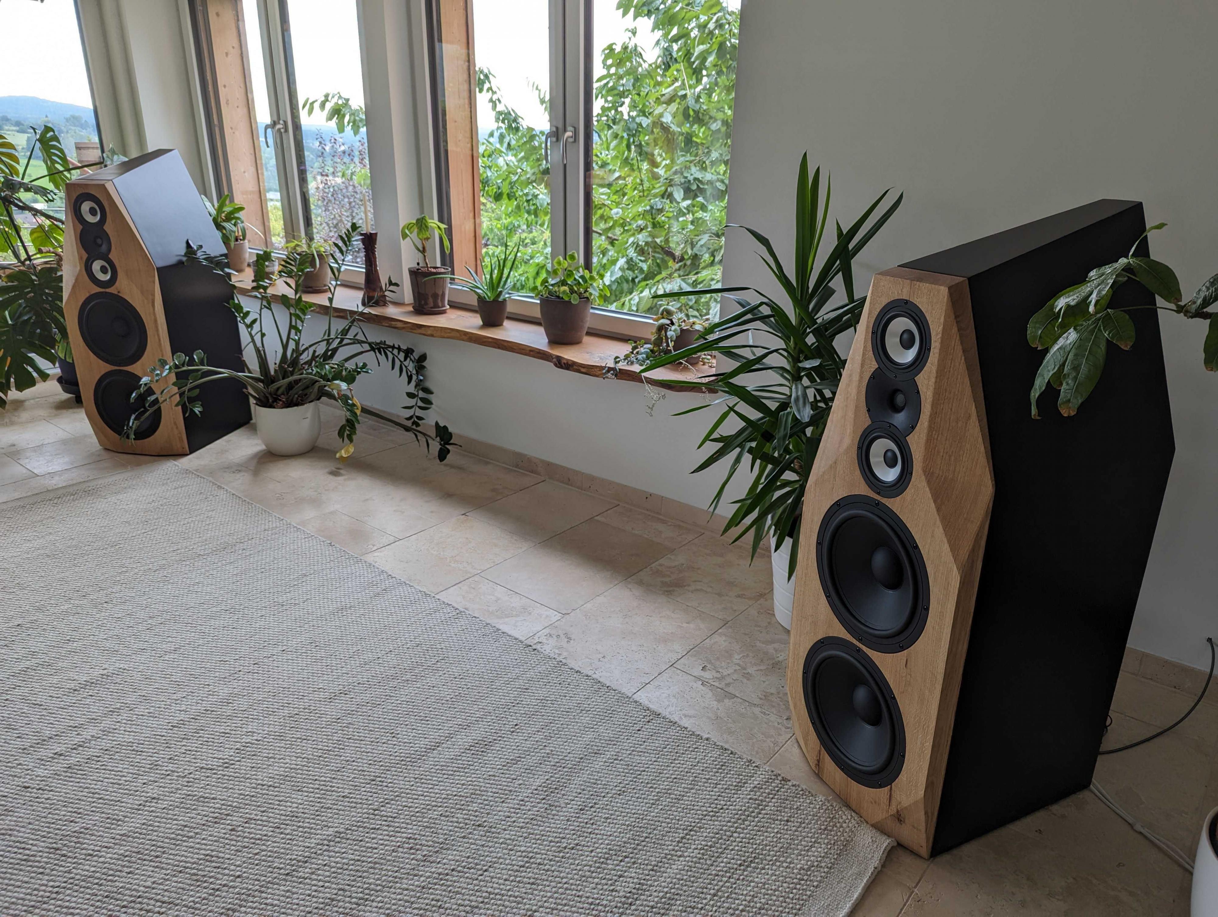 Klicke auf die Grafik für eine vergrößerte Ansicht

Name: PXL_20230816_145803944.jpg
Ansichten: 472
Größe: 1,30 MB
ID: 713050