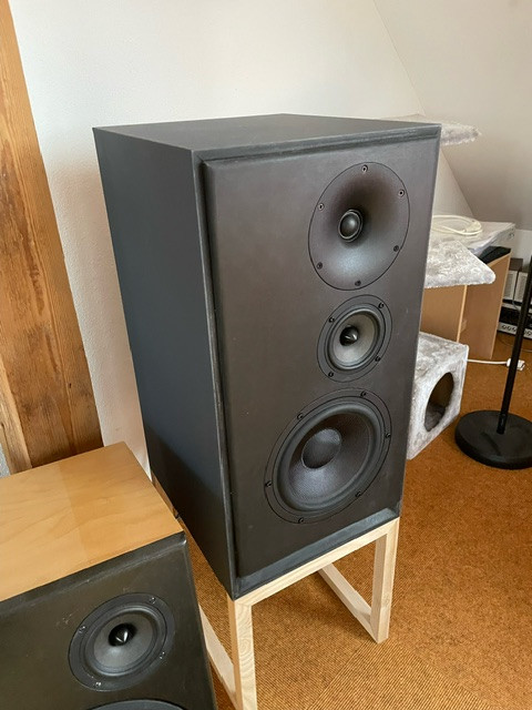 Klicke auf die Grafik für eine vergrößerte Ansicht

Name: image0.jpeg
Ansichten: 565
Größe: 82,7 KB
ID: 722976