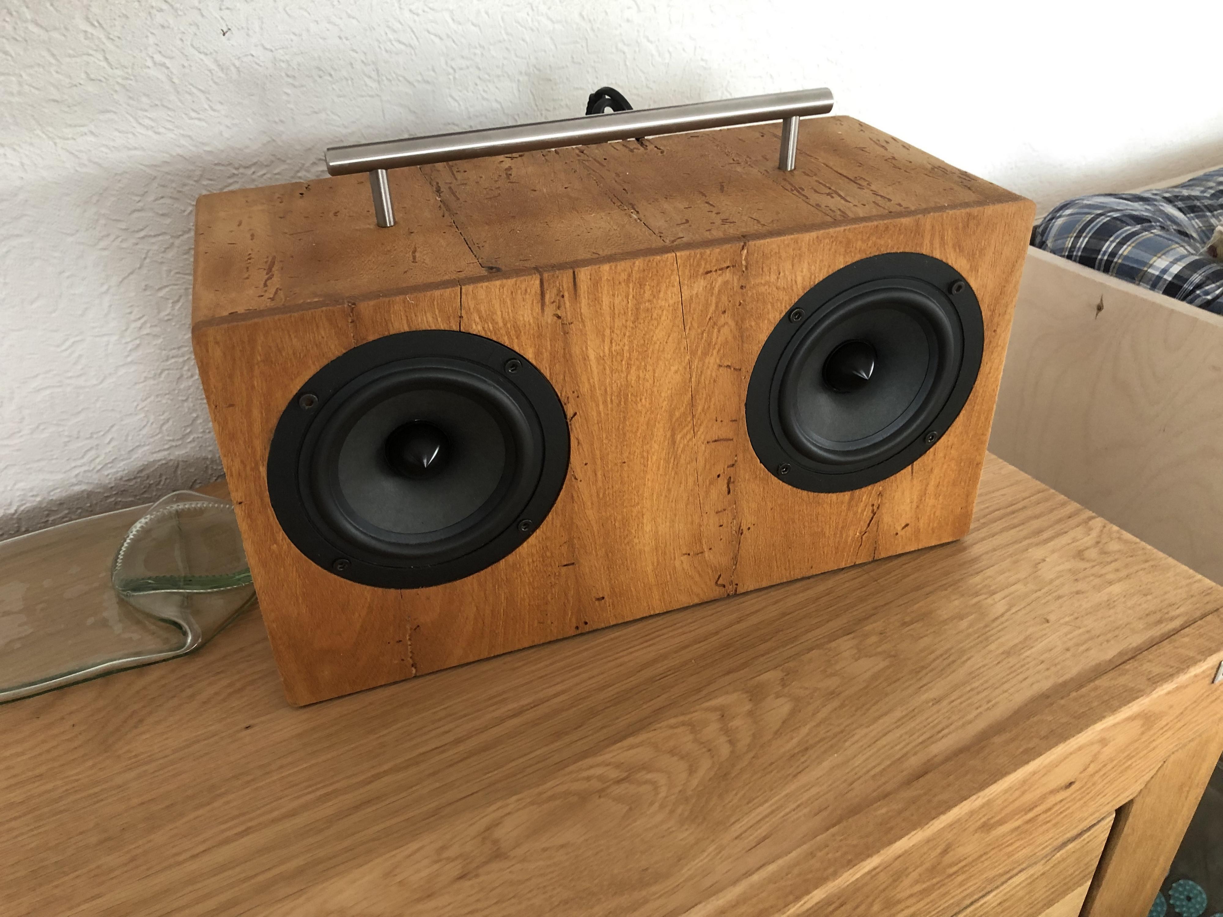 Klicke auf die Grafik für eine vergrößerte Ansicht

Name: IMG_1927.jpg
Ansichten: 549
Größe: 993,4 KB
ID: 702526