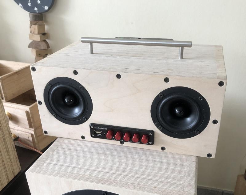 Klicke auf die Grafik für eine vergrößerte Ansicht

Name: IMG_1541.jpg
Ansichten: 355
Größe: 57,6 KB
ID: 688364