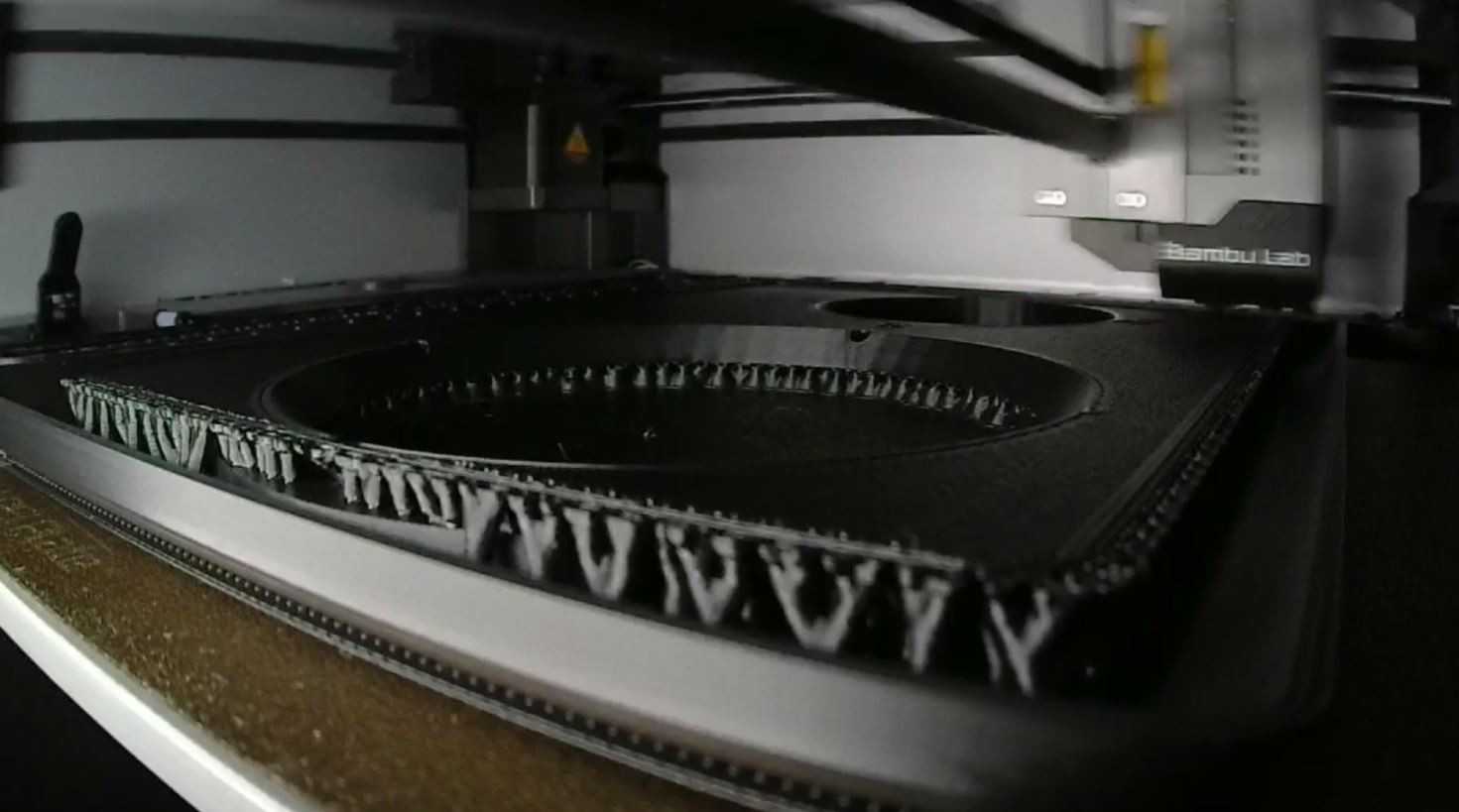 Klicke auf die Grafik für eine vergrößerte Ansicht

Name: Druck.JPG
Ansichten: 244
Größe: 130,9 KB
ID: 727196