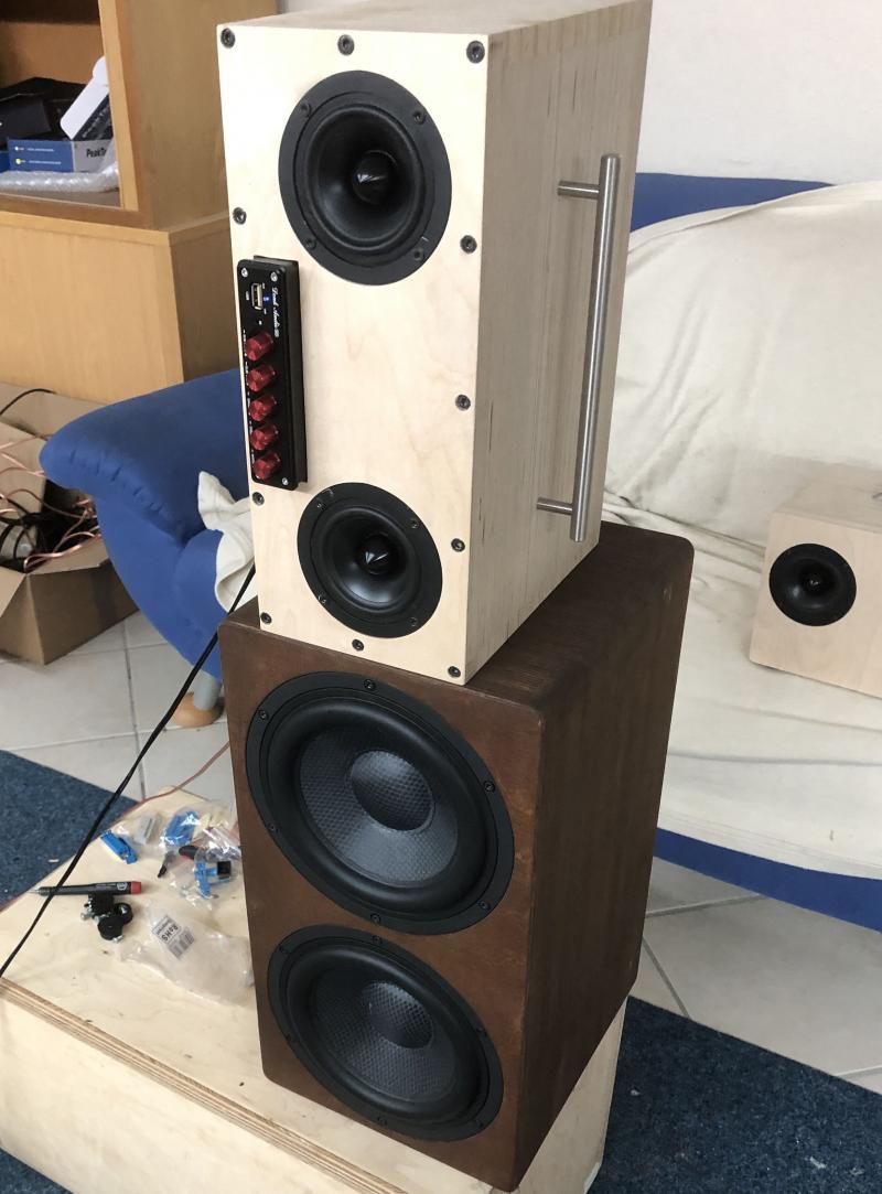 Klicke auf die Grafik für eine vergrößerte Ansicht

Name: IMG_1771.jpg
Ansichten: 636
Größe: 88,5 KB
ID: 693863