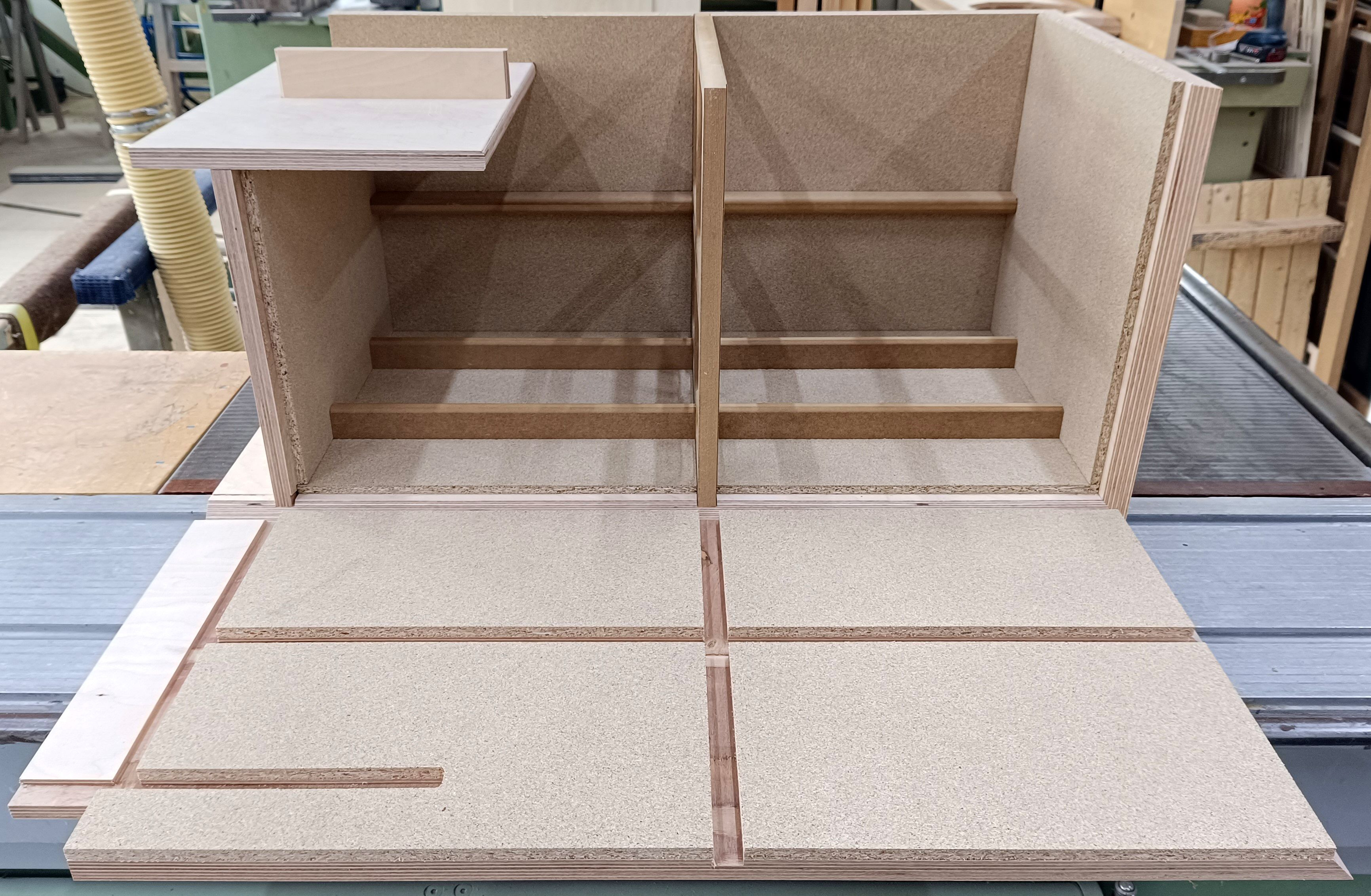 Klicke auf die Grafik für eine vergrößerte Ansicht

Name: Korpus-1.jpg
Ansichten: 887
Größe: 1,82 MB
ID: 721826