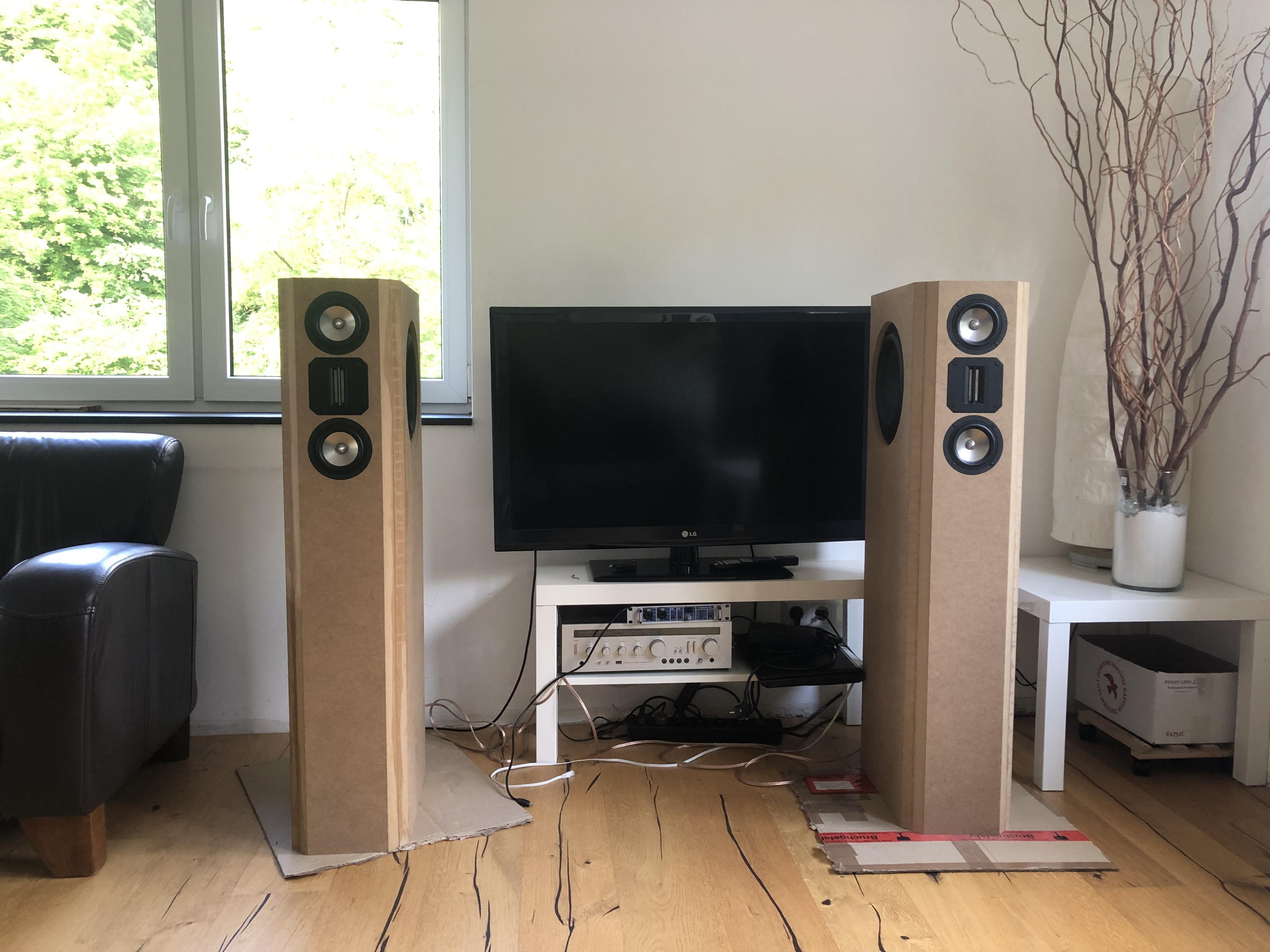 Klicke auf die Grafik für eine vergrößerte Ansicht

Name: IMG_3640.jpg
Ansichten: 319
Größe: 819,7 KB
ID: 729537