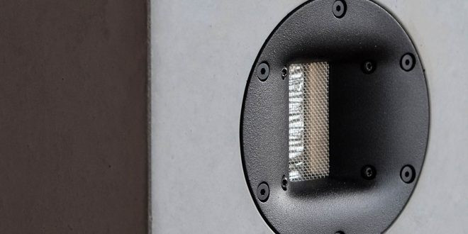 Klicke auf die Grafik für eine vergrößerte Ansicht

Name: Bändchenhochtöner mit WG.jpg
Ansichten: 220
Größe: 42,2 KB
ID: 728061