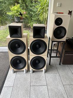 Klicke auf die Grafik für eine vergrößerte Ansicht

Name: IMG_3462.jpg
Ansichten: 219
Größe: 2,22 MB
ID: 730587