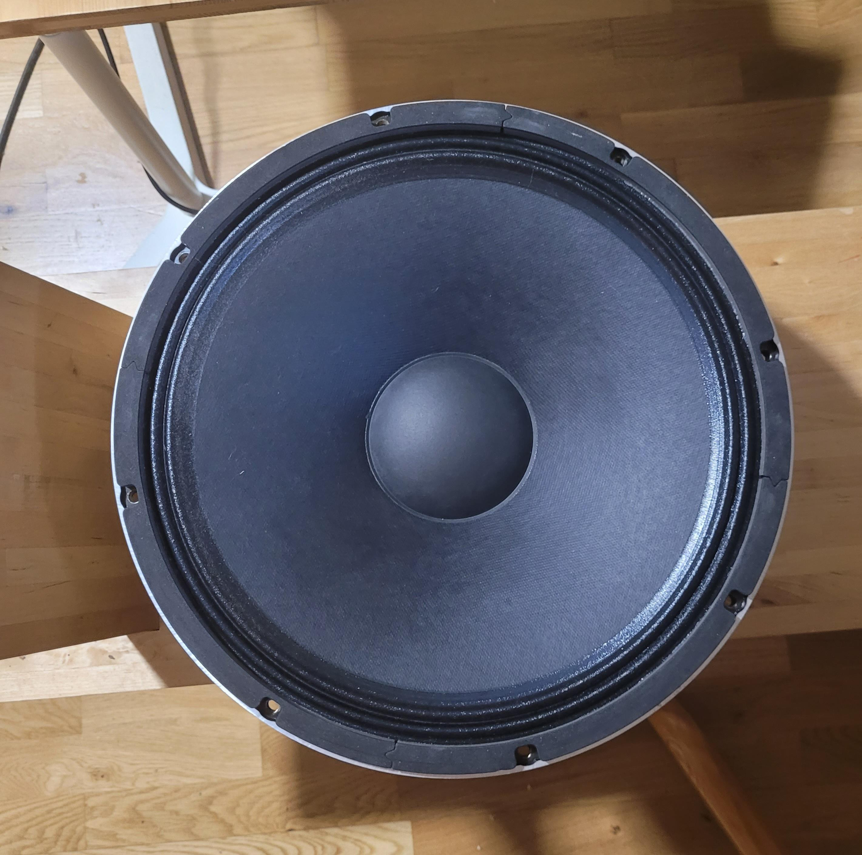 Klicke auf die Grafik für eine vergrößerte Ansicht

Name: Emi-2-1.jpeg
Ansichten: 343
Größe: 1,02 MB
ID: 723008