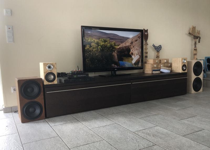 Klicke auf die Grafik für eine vergrößerte Ansicht

Name: IMG_1564.jpg
Ansichten: 684
Größe: 49,9 KB
ID: 688638