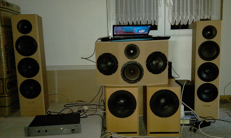 Klicke auf die Grafik für eine vergrößerte Ansicht

Name: image_19640.jpg
Ansichten: 392
Größe: 114,6 KB
ID: 622106