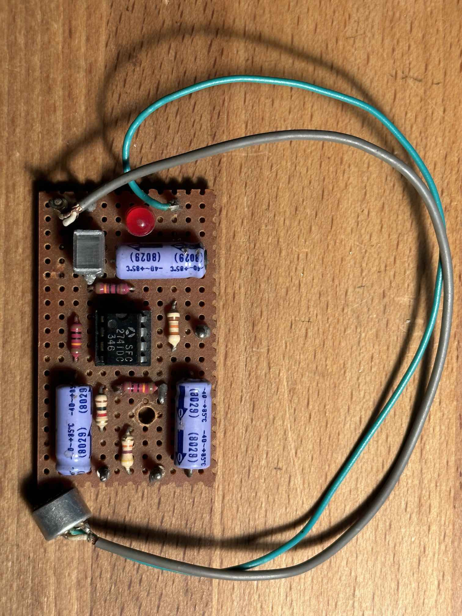 Klicke auf die Grafik für eine vergrößerte Ansicht

Name: Mikrofonvorverstärker.jpg
Ansichten: 261
Größe: 581,1 KB
ID: 705818